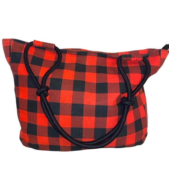 Farmhouse is my Style - Buffalo Check Large Canvas Tote Bag in Red and Black - Picture 4 of 6